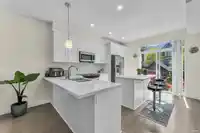 28 14271 60 AVENUE - thumbnail 7