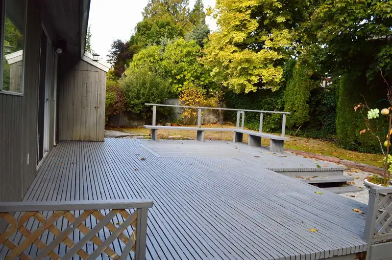 10430 FRASERGLEN DRIVE - photo 2 of 23