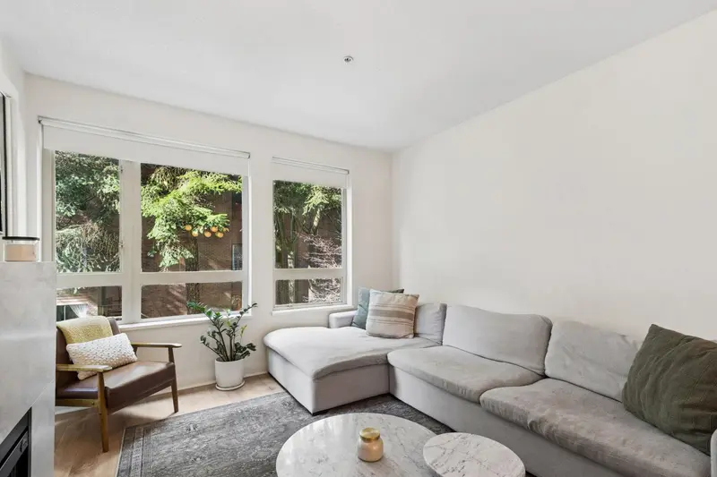 218 1111 E 27TH STREET - photo 3 of 25