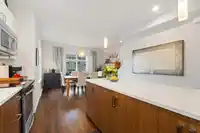 6 5858 142 STREET - thumbnail 23