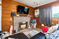 6221 175A STREET - thumbnail 25