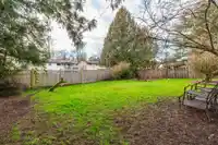 6221 175A STREET - thumbnail 38