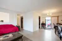 6221 175A STREET - thumbnail 5
