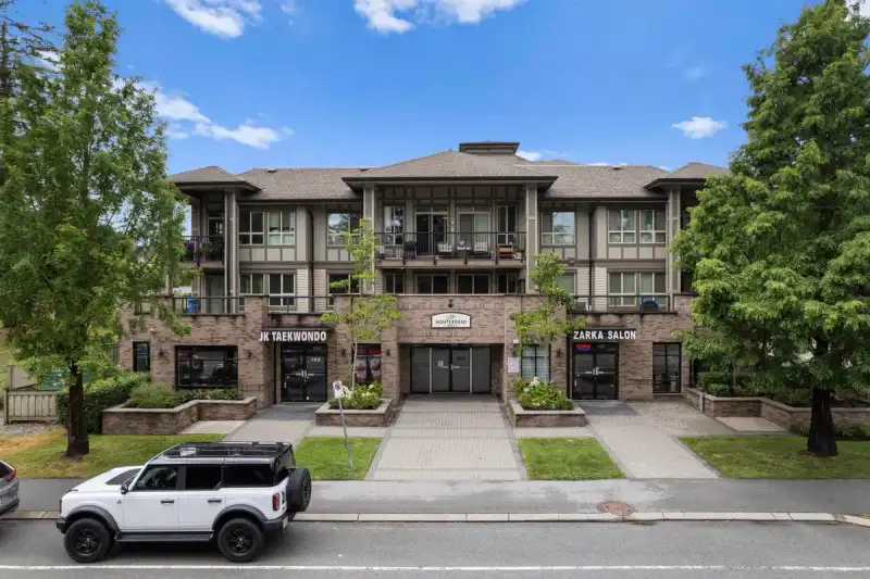 316 8695 160 STREET - photo 1 of 15