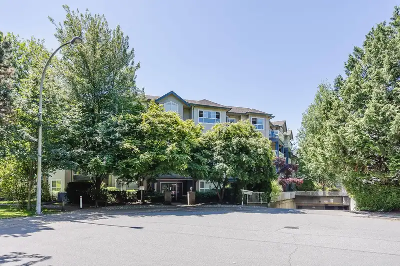 407 8115 121A STREET - photo 4 of 28