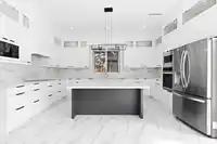 15584 89B AVENUE - thumbnail 3