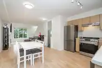 85 8775 161 STREET - thumbnail 11