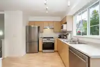 85 8775 161 STREET - thumbnail 13