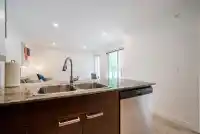 311 13883 LAUREL DRIVE - thumbnail 3