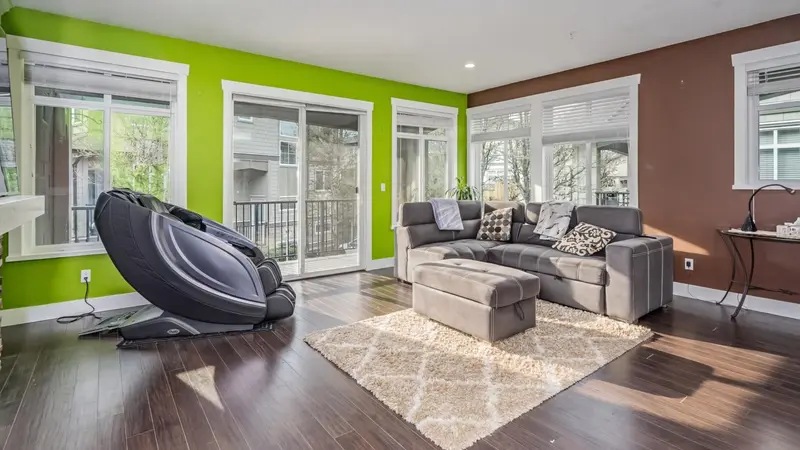 51 22865 TELOSKY AVENUE - photo 3 of 25