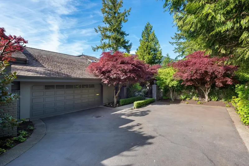 5260 TIMBERFEILD LANE - photo 2 of 15