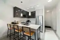 409 6468 195A STREET - thumbnail 3
