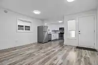 18610 57 AVENUE - thumbnail 32