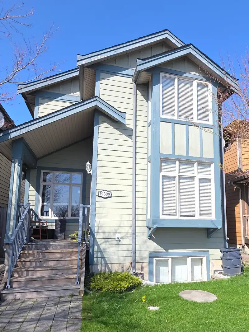19309 67 AVENUE - photo 1 of 18