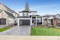 6161 164A STREET - thumbnail 2