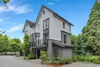 45 17555 57A AVENUE - thumbnail 1