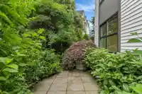 45 17555 57A AVENUE - thumbnail 35