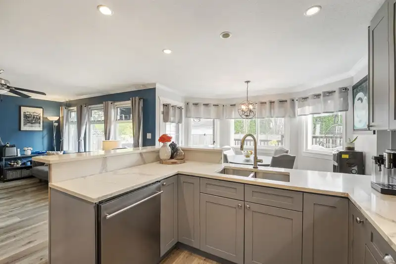 18166 CLAYTONHILL DRIVE - photo 4 of 25