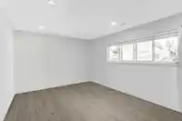 7463 TODD CRESCENT - thumbnail 11