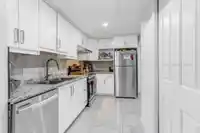 7463 TODD CRESCENT - thumbnail 14