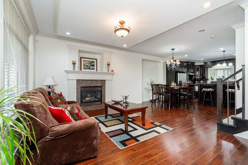6983 196 STREET - photo 4 of 39