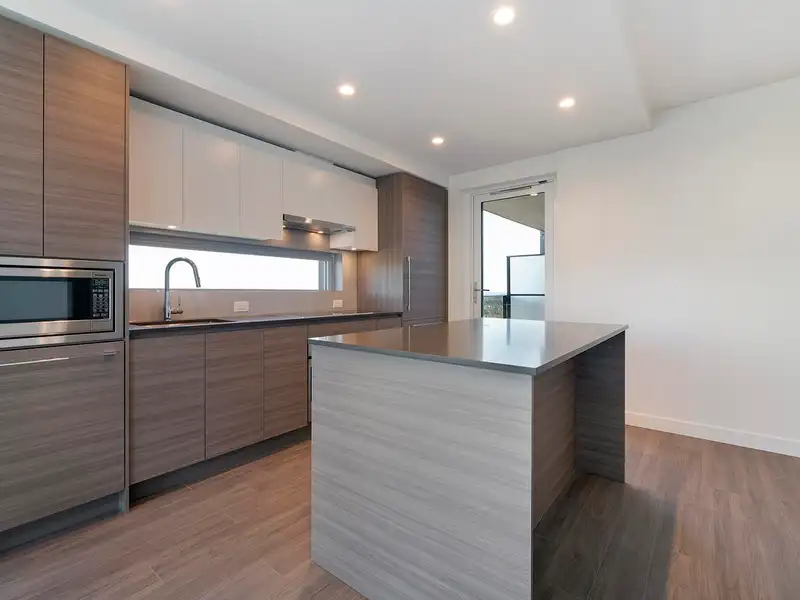2309 13655 FRASER HIGHWAY - photo 2 of 20