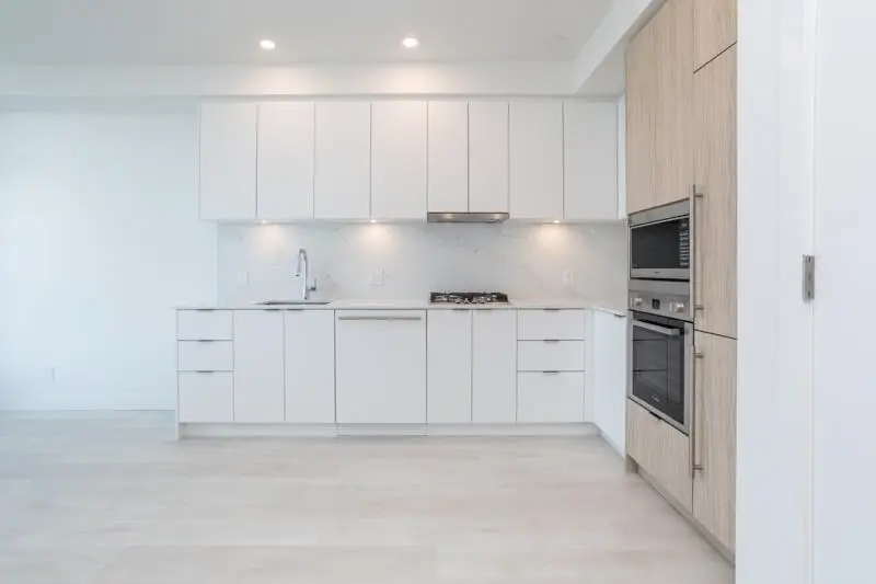 2906 537 COTTONWOOD AVENUE - photo 4 of 25