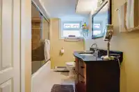 9749 CROWN CRESCENT - thumbnail 23
