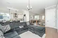 14298 71 AVENUE - thumbnail 10