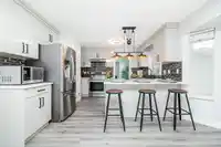 18533 62 AVENUE - thumbnail 11