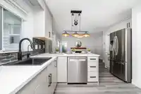 18533 62 AVENUE - thumbnail 9