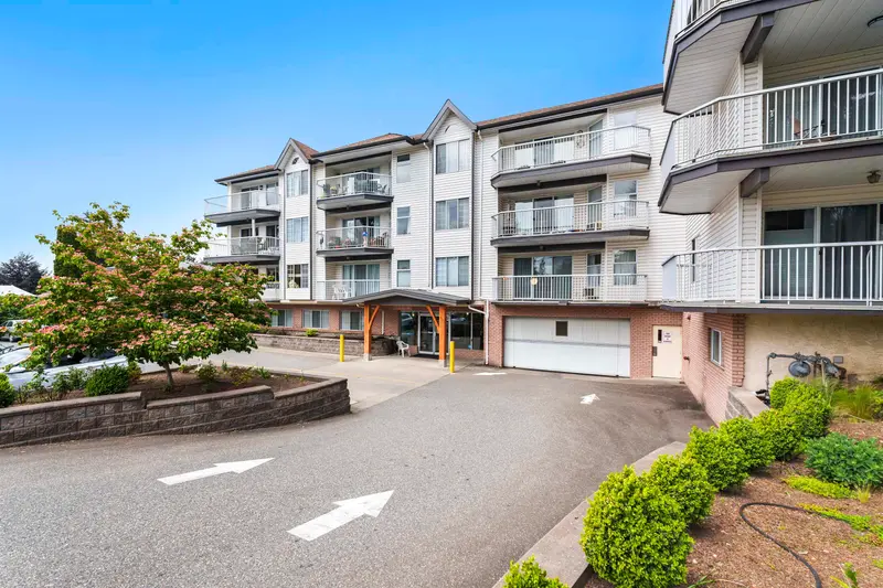 315 33535 KING ROAD - photo 3 of 25