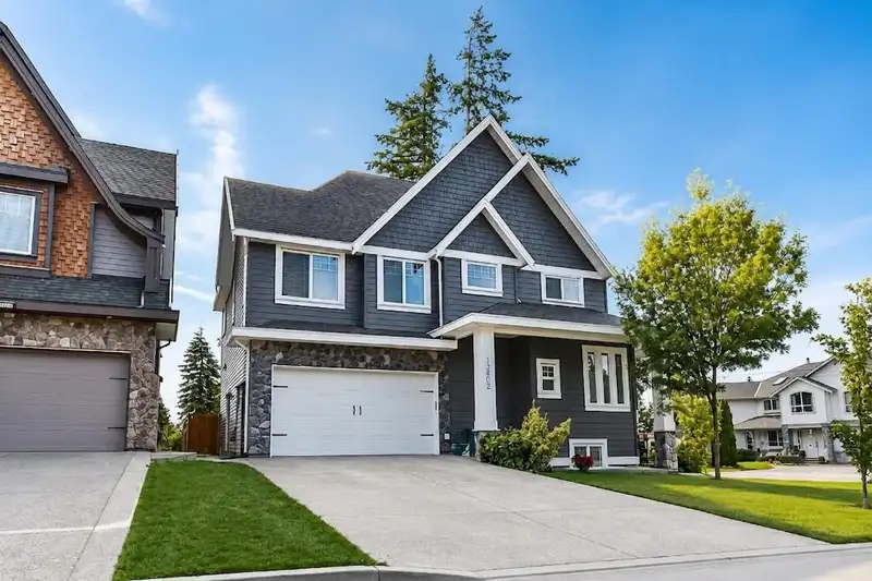 12502 58A AVENUE - photo 1 of 40