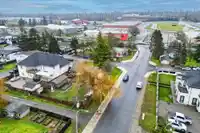 6143 175B STREET - thumbnail 25