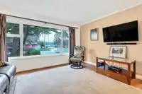 6143 175B STREET - thumbnail 5