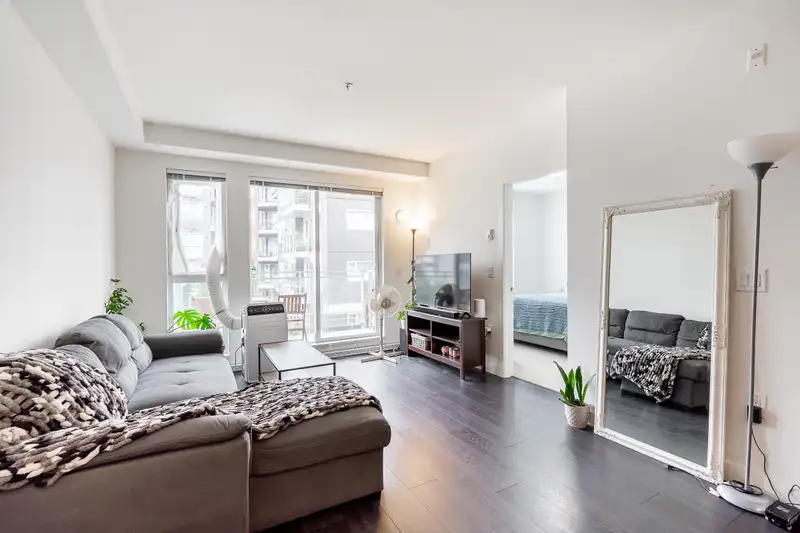 203 13963 105 BOULEVARD - photo 3 of 38
