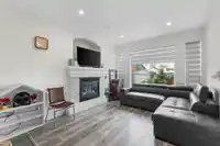 6671 184A STREET - thumbnail 4