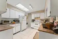 15156 93 AVENUE - thumbnail 14