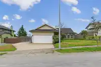 18980 57 AVENUE - thumbnail 2