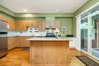 1 16772 61 AVENUE - thumbnail 9