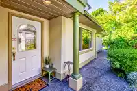 105 13888 70 AVENUE - thumbnail 3