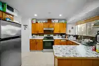 8873 143A STREET - thumbnail 11