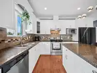 6893 192ND STREET - thumbnail 8