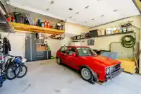 11 18777 68A AVENUE - thumbnail 33