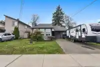 8153 122A STREET - thumbnail 2
