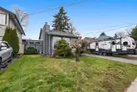 8153 122A STREET - thumbnail 4