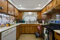 6474 131 STREET - thumbnail 5
