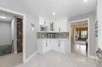 14471 85A AVENUE - thumbnail 12