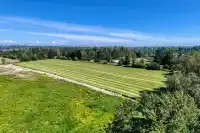 16913 66 AVENUE - thumbnail 4