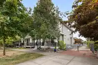 5911 131A STREET - thumbnail 38
